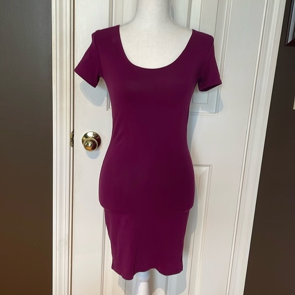 Victoria’s Secret PINK Ladies Mauve/Purple Plum Cut Out Dress - Picture 1 of 10